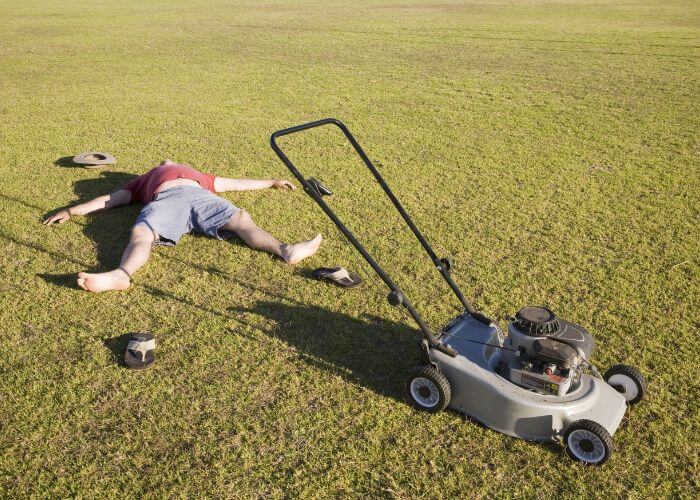 is mowing the lawn good exercise